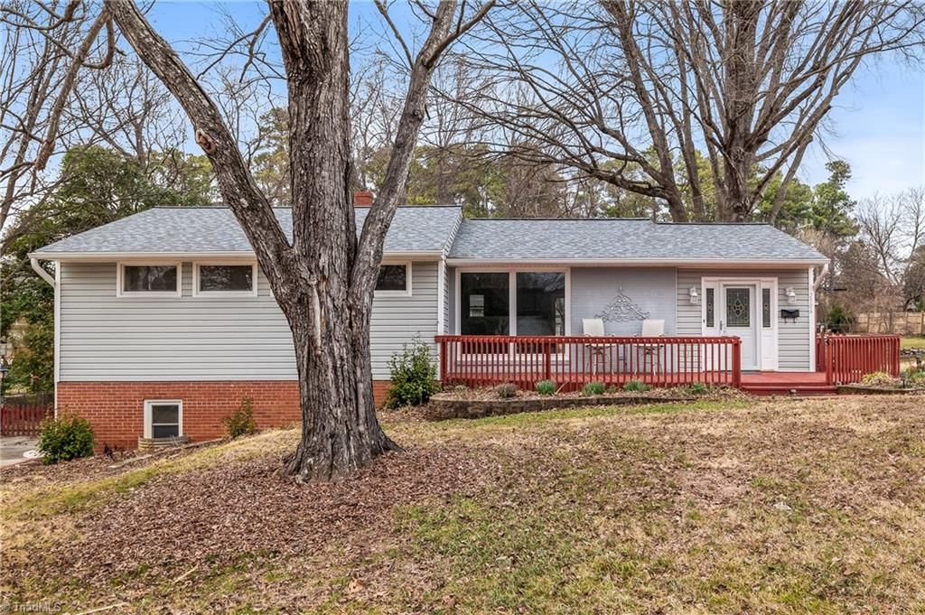Photo of 2506 Overbrook Drive, Greensboro, NC 27408 (MLS # 1209097)