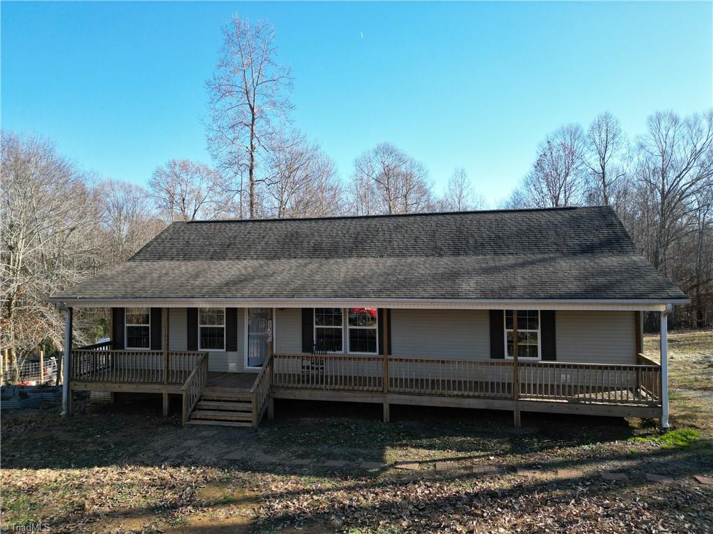 8955 Belews Creek Road, Stokesdale, North Carolina image 1