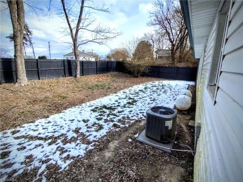 A home in Mount Airy