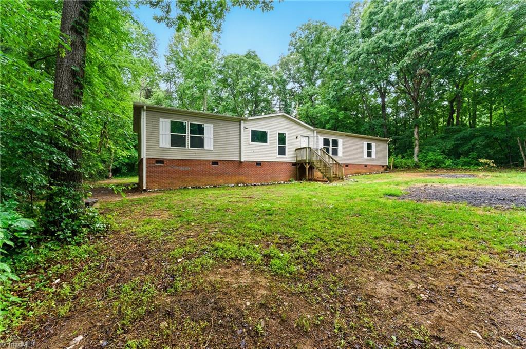 2832 Ladale Lane, Mebane, North Carolina image 2