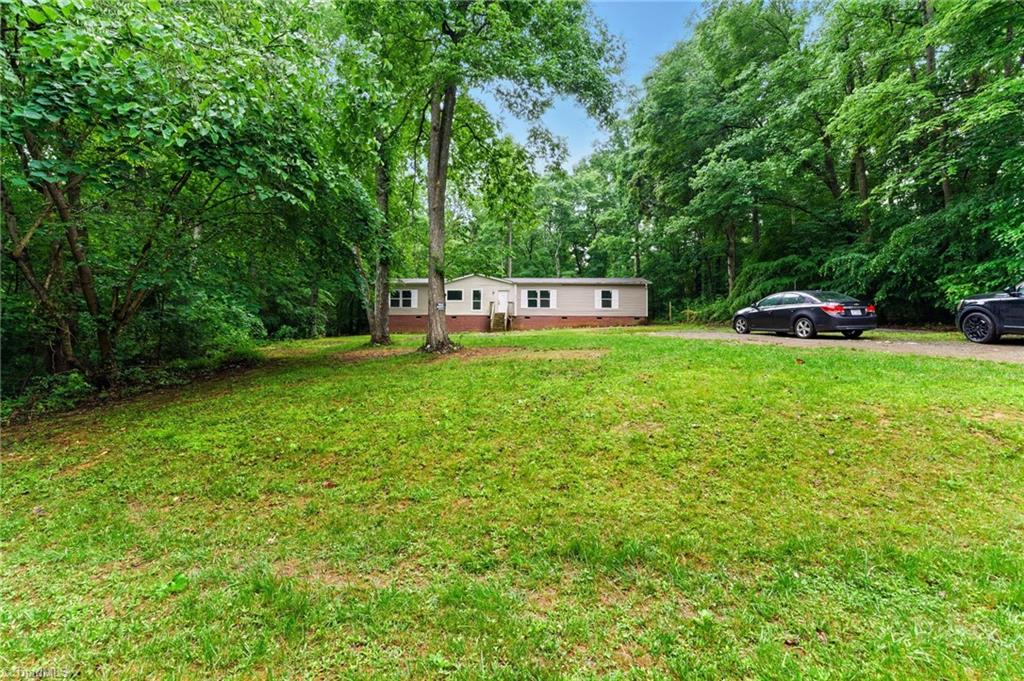 2832 Ladale Lane, Mebane, North Carolina image 4