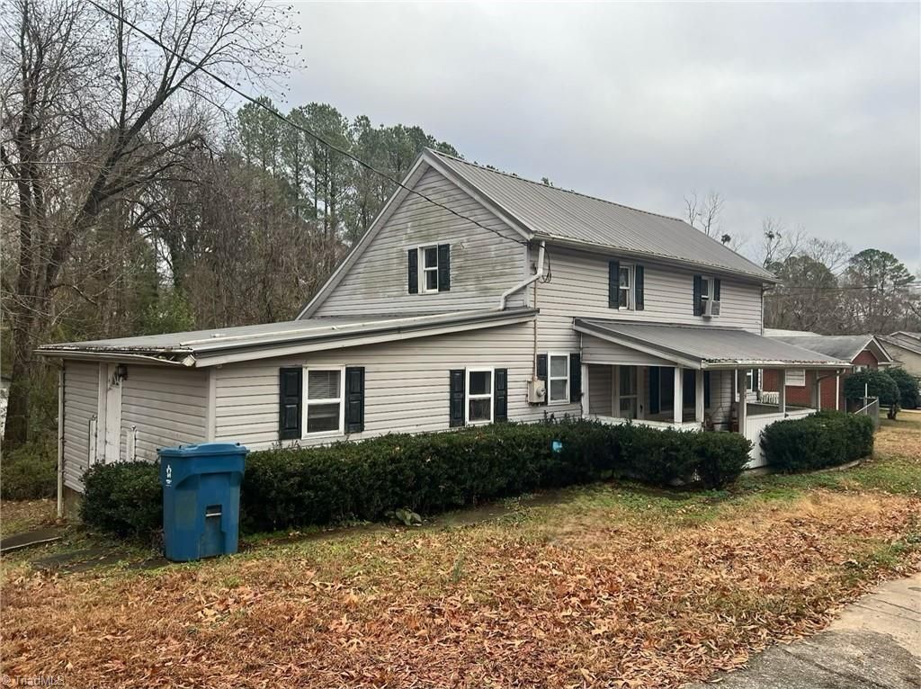 Photo of 715 Liberty Street, Ramseur, NC 27316 (MLS # 1203194)