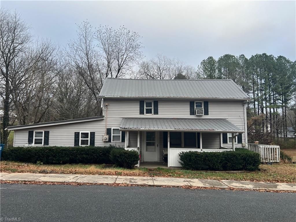 Photo of 715 Liberty Street, Ramseur, NC 27316 (MLS # 1203194)