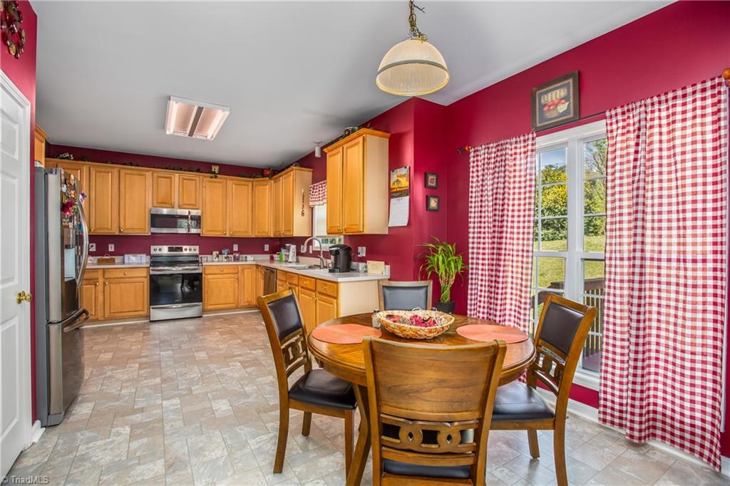 3978 Jordans Mill Court, High Point, North Carolina image 14
