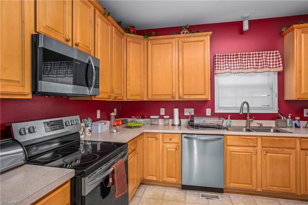 3978 Jordans Mill Court, High Point, North Carolina image 15