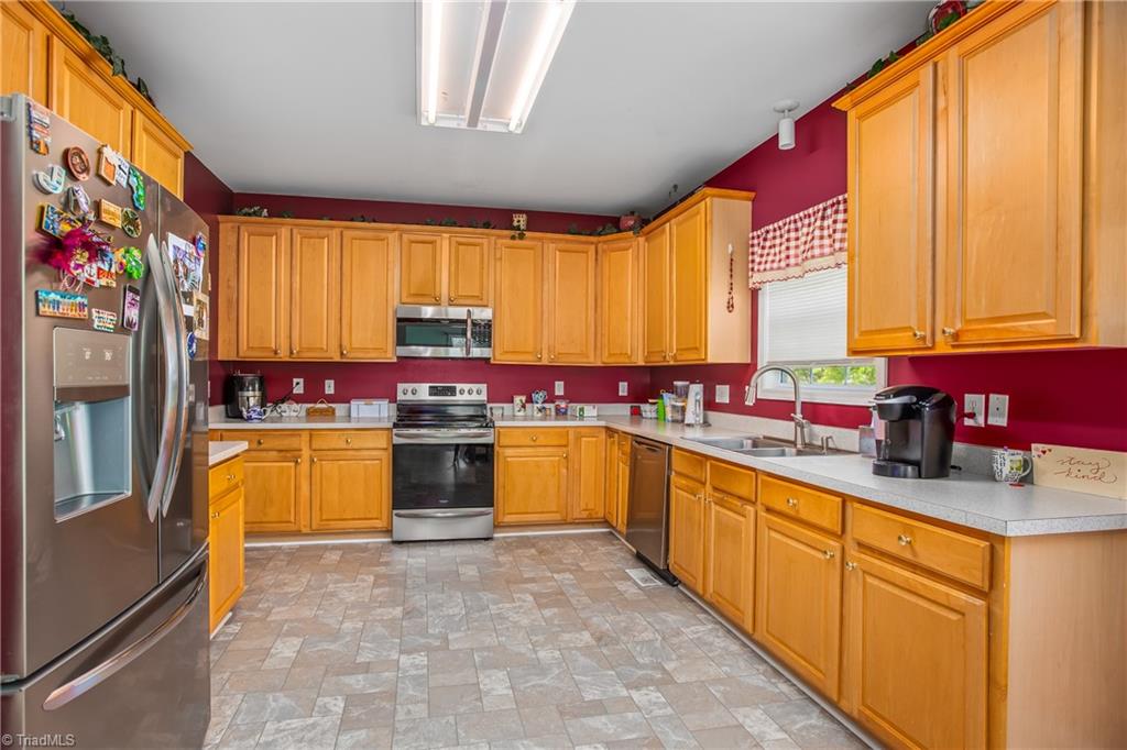 3978 Jordans Mill Court, High Point, North Carolina image 13