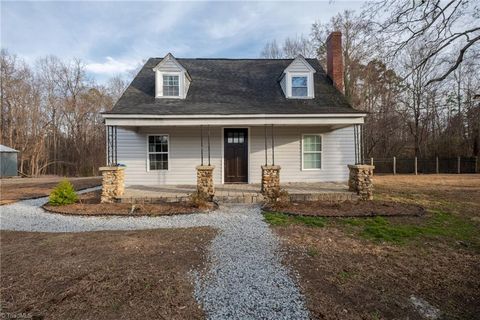 3408And3412 Dillon Road Jamestown NC 27282