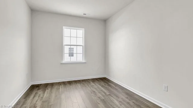 4810 Reedy Creek Farm Circle, photo 5 of 32