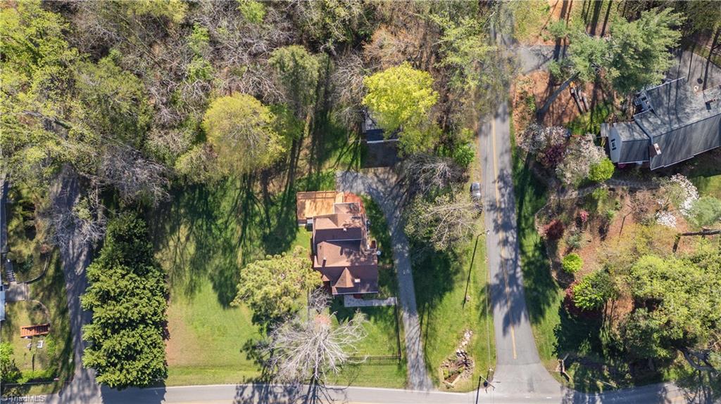 2080 Springs Road, Mount Airy, North Carolina image 4