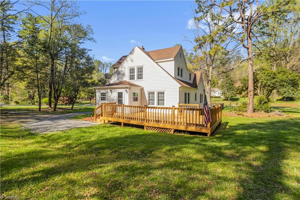2080 Springs Road, Mount Airy, North Carolina image 10