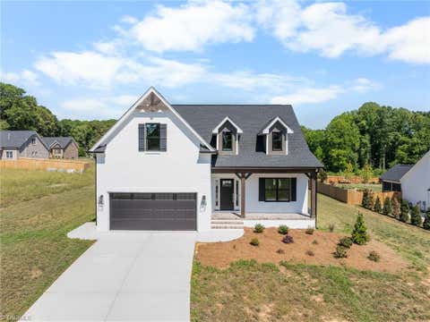 Homes For Sale - 377 Lenalan Drive<br/> Lexington, NC 27295