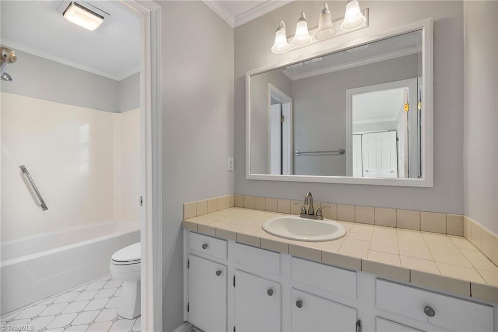 1711 Riverside Drive, Lexington, North Carolina image 24