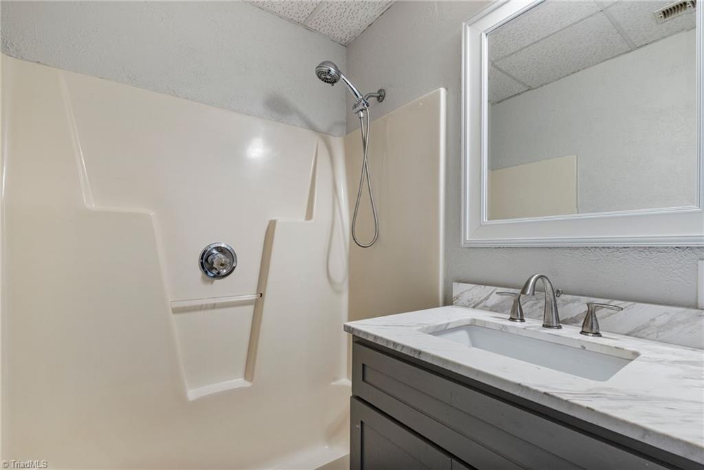 1711 Riverside Drive, Lexington, North Carolina image 35