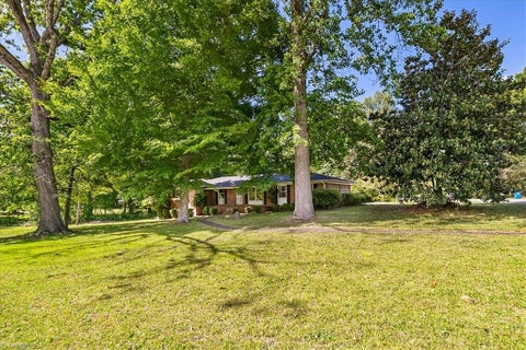 Homes For Sale - 3500 E Lee Street<br/> Greensboro, NC 27406