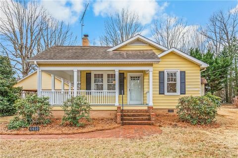 Homes For Sale - 4450 Rock Hill Road<br/> Forsyth County, Pfafftown, NC 27040