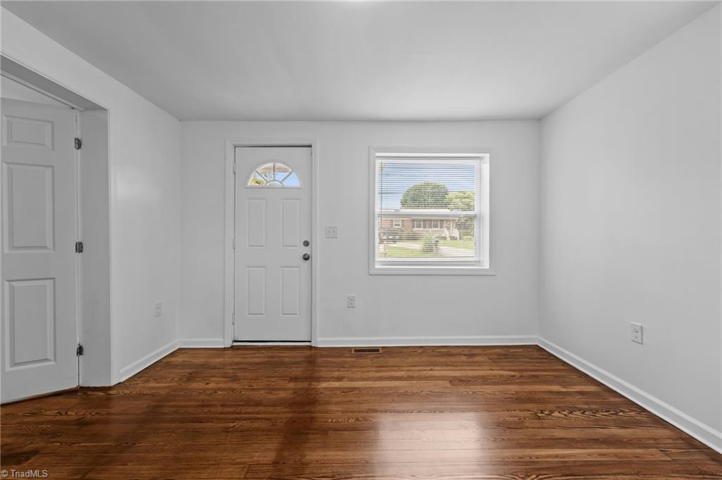 630 Lincoln Street, Burlington, North Carolina image 5