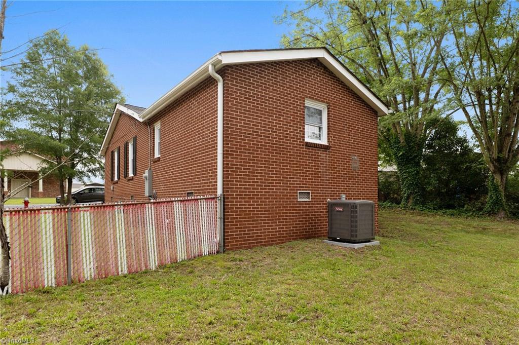 630 Lincoln Street, Burlington, North Carolina image 28
