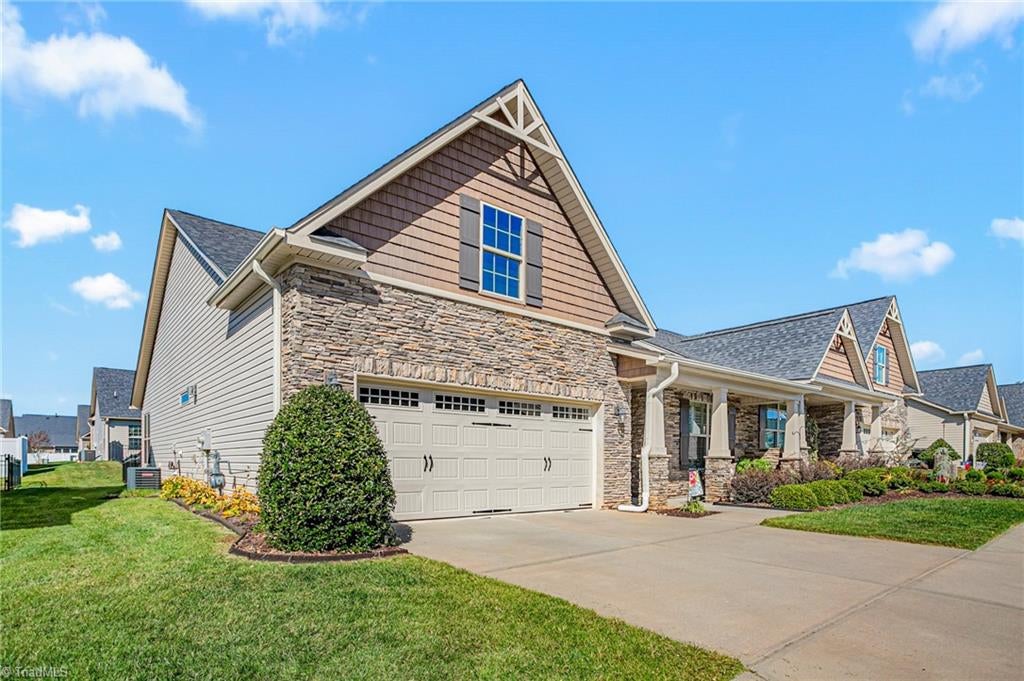 Photo of 4019 Kinsley Trace, Burlington, NC 27215 (MLS # 1239671)