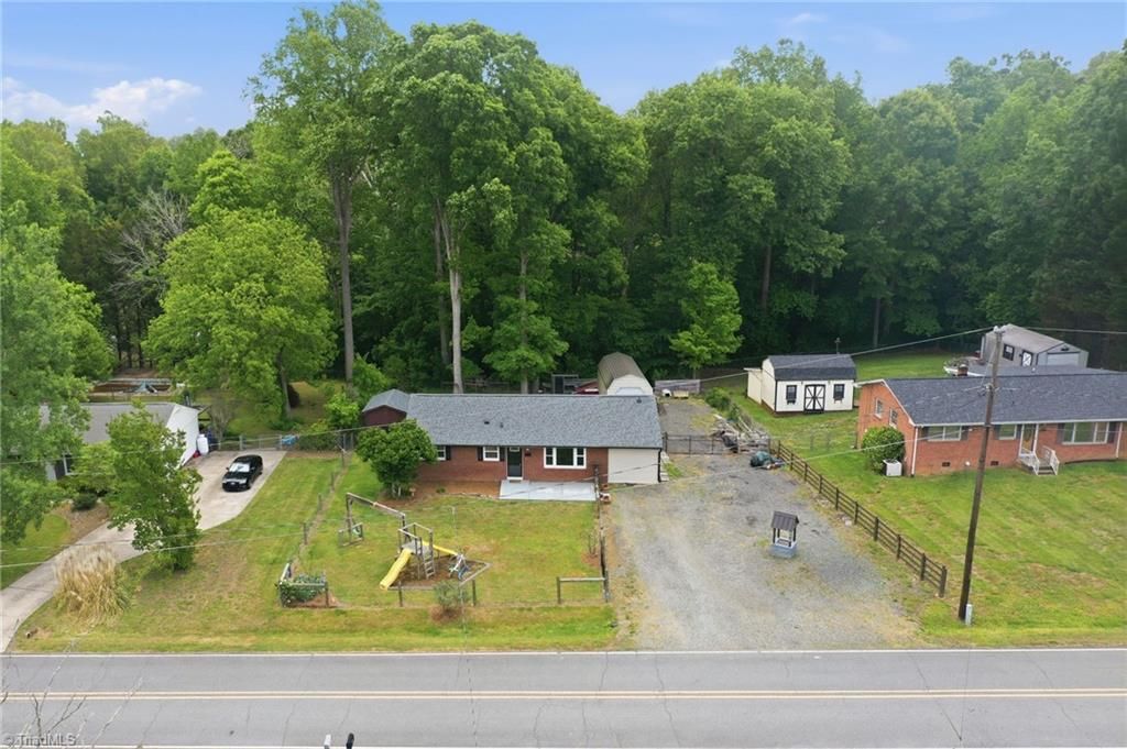 Photo of 5414 Eastcrest Road, McLeansville, NC 27301 (MLS # 1218290)
