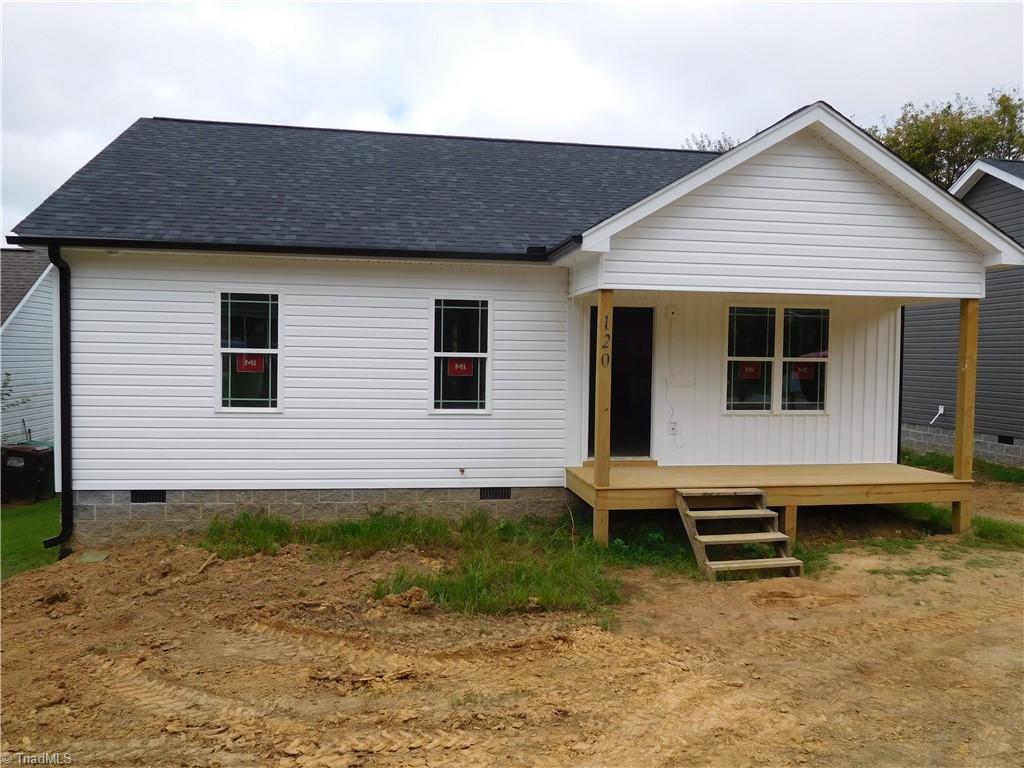 120 Crestwood Circle