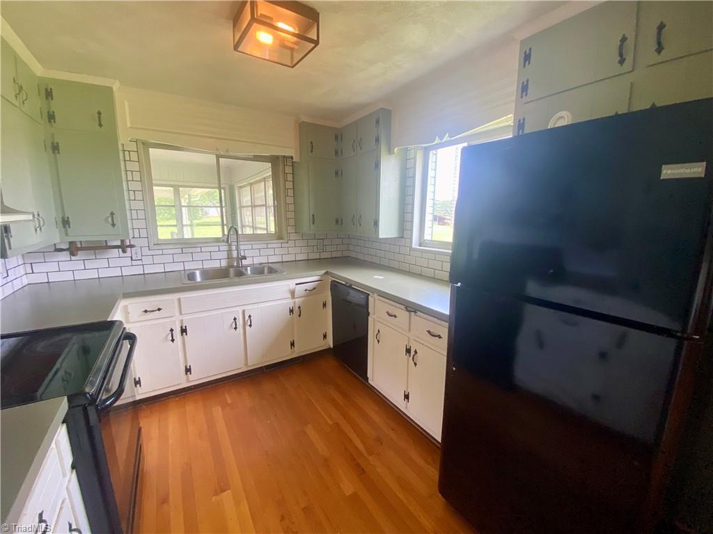 1024 Lone Hickory Road, Yadkinville, North Carolina image 16