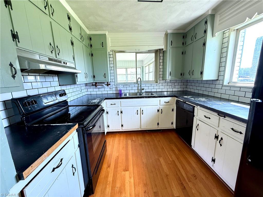 1024 Lone Hickory Road, Yadkinville, North Carolina image 5