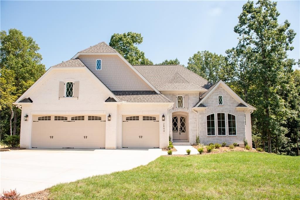 Photo of 2844 Saint Giles Court, High Point, NC 27262 (MLS # 1171979)