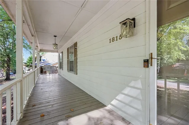 1815 Dunleith Way, photo 4 of 40