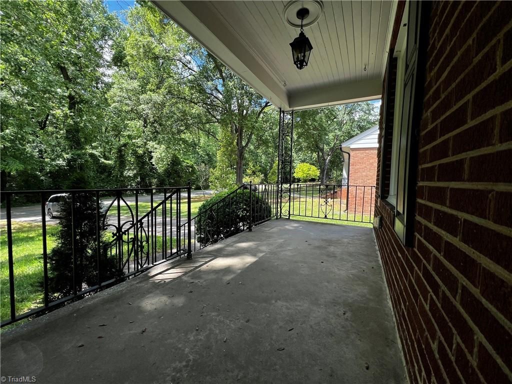 Photo of 4506 Starmount Drive, Greensboro, NC 27410 (MLS # 1218446)