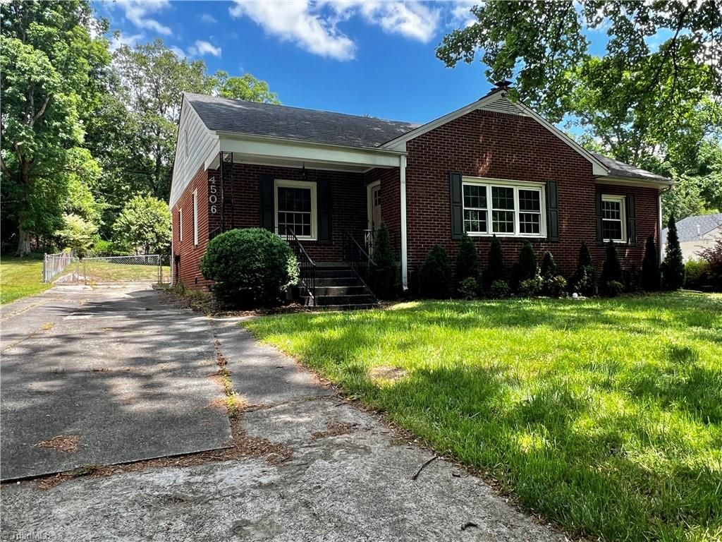 Photo of 4506 Starmount Drive, Greensboro, NC 27410 (MLS # 1218446)
