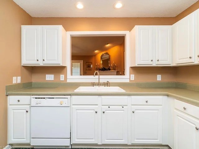 3027 Maple Avenue Unit C-1, photo 5 of 32