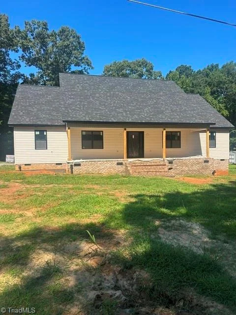 721 N Fayetteville Street, Liberty, NC, 27298
