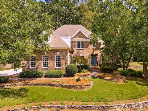 Homes For Sale - 8238 Ipswich Court<br/> Guilford County, Summerfield, NC 27358