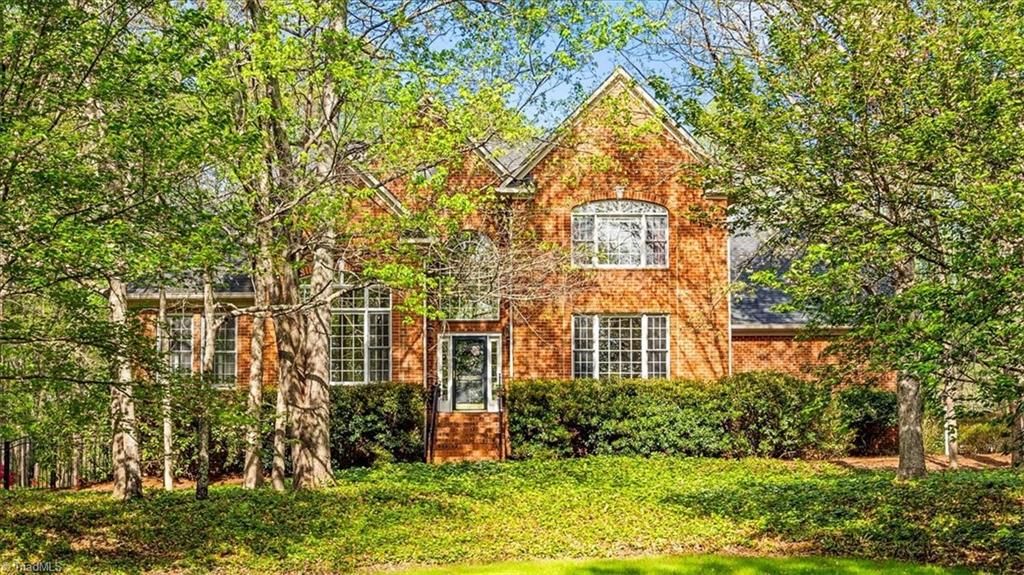 Photo of 6605 Stonecroft Drive, Oak Ridge, NC 27310 (MLS # 1215009)