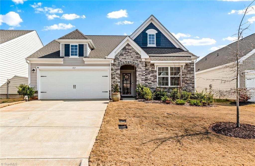 Photo of 157 Pampas Place, Statesville, NC 28625 (MLS # 1211428)