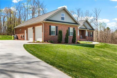 135 Matthias Court Mocksville NC 27028