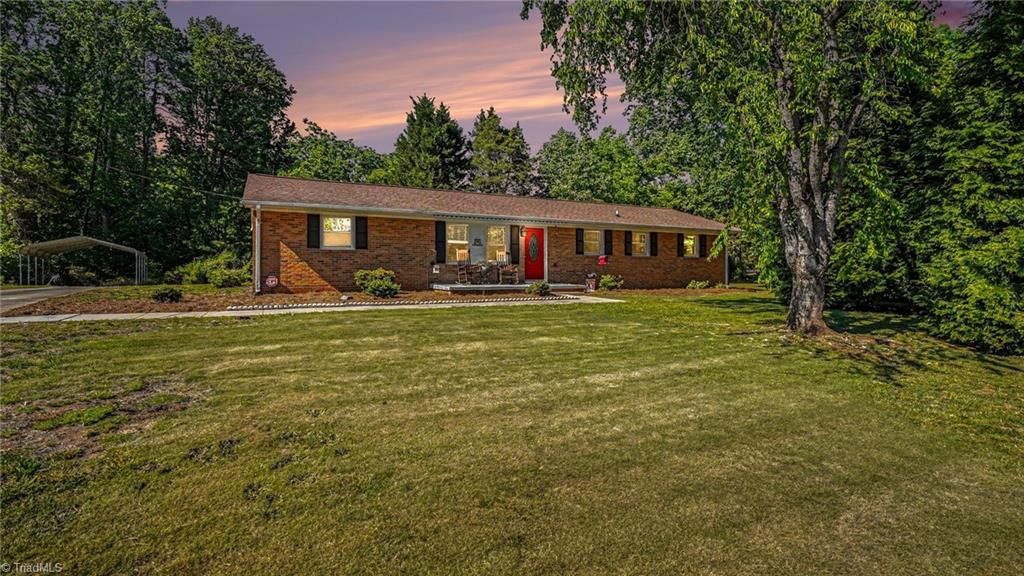 Photo of 4219 Langden Drive, Winston-Salem, NC 27107 (MLS # 1218517)