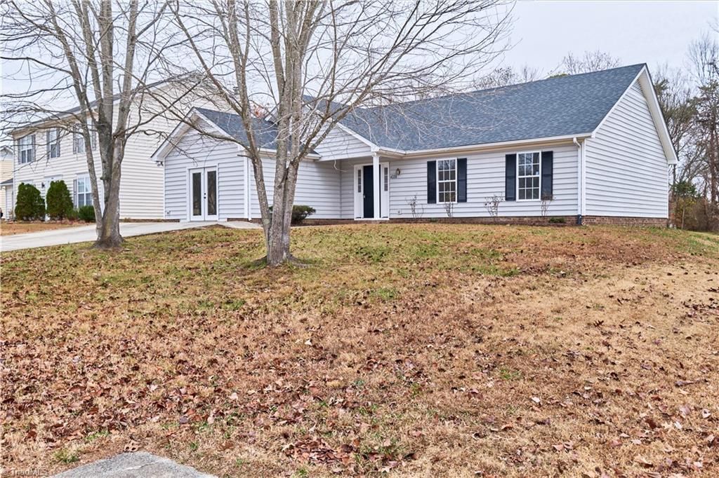 Photo of 4326 Garden Club Street, High Point, NC 27265 (MLS # 1207037)