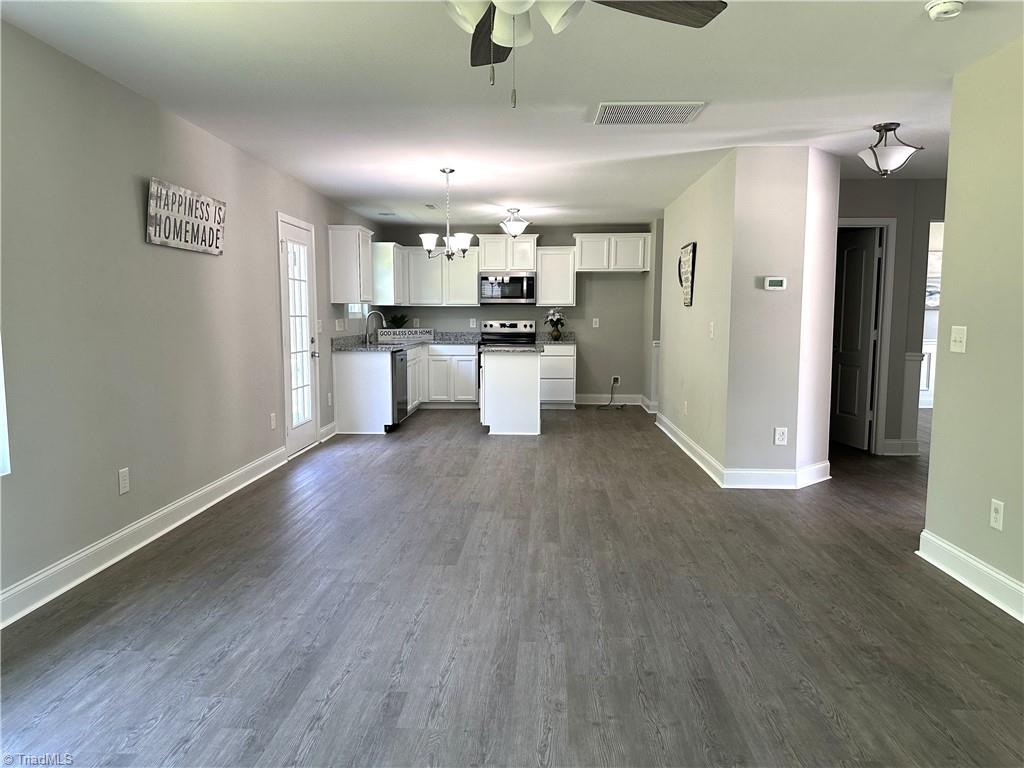 3529 Long Run Drive, Greensboro, North Carolina image 9