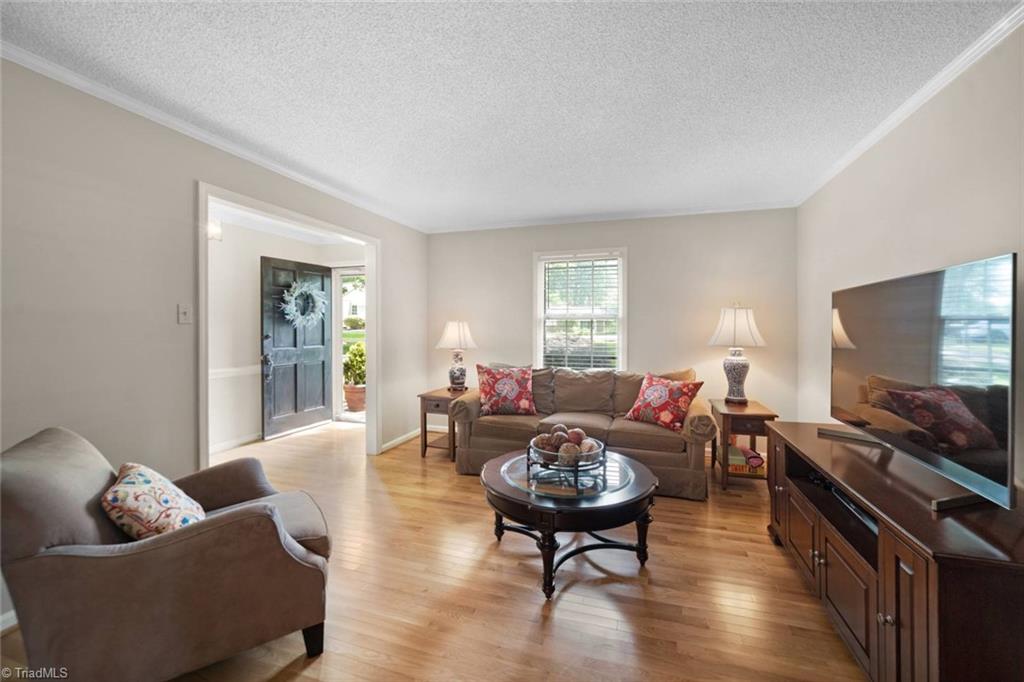 Winston-Salem, North Carolina 27106, United States, 4 Bedrooms Bedrooms, ,3 BathroomsBathrooms,Residential,Pending,122046