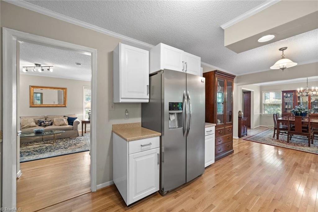 Winston-Salem, North Carolina 27106, United States, 4 Bedrooms Bedrooms, ,3 BathroomsBathrooms,Residential,Pending,122046