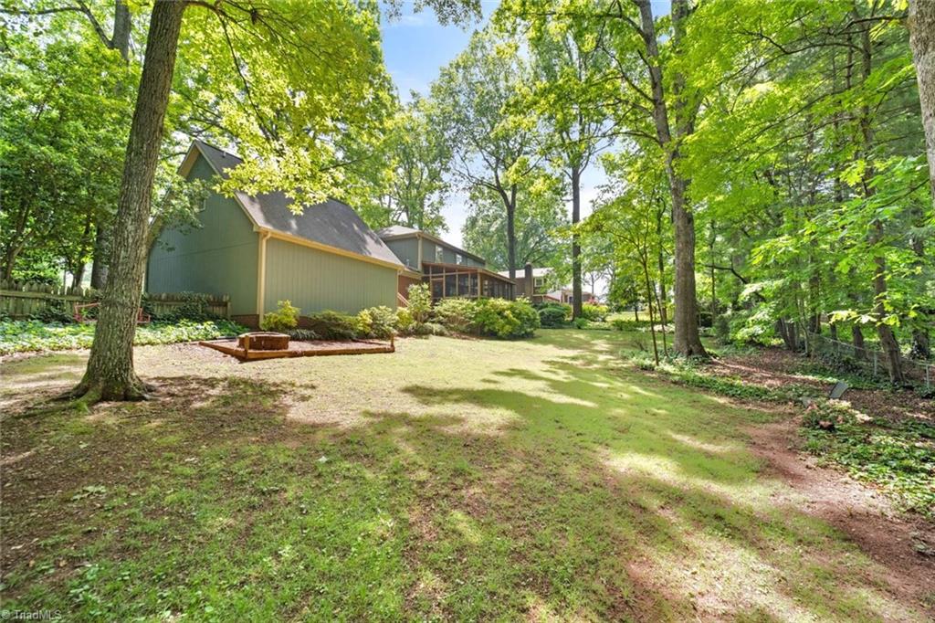 Winston-Salem, North Carolina 27106, United States, 4 Bedrooms Bedrooms, ,3 BathroomsBathrooms,Residential,Pending,122046
