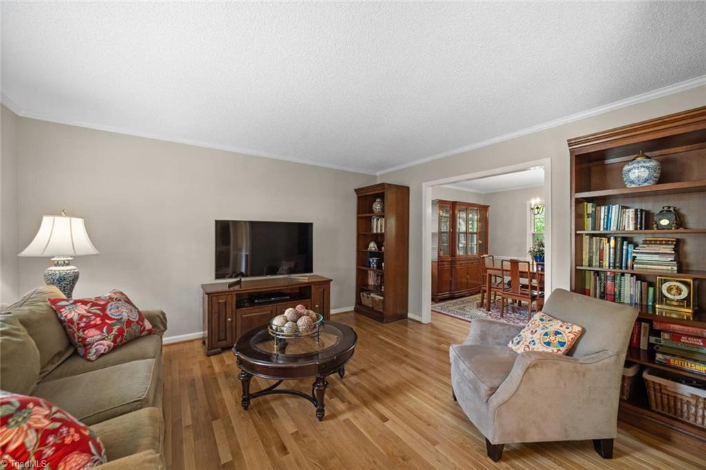 Winston-Salem, North Carolina 27106, United States, 4 Bedrooms Bedrooms, ,3 BathroomsBathrooms,Residential,Pending,122046