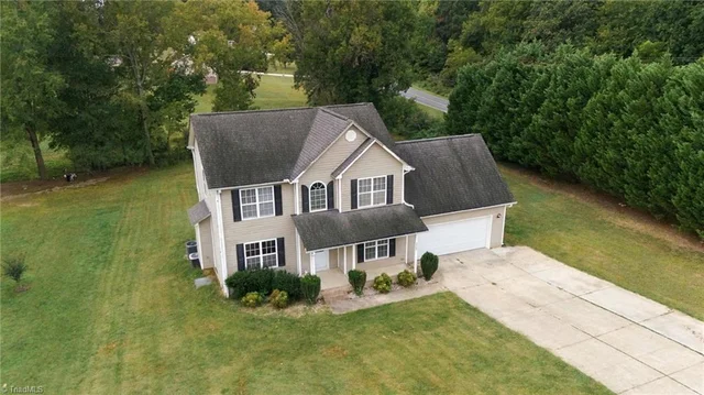 2089 Jackson Way, photo 2 of 41
