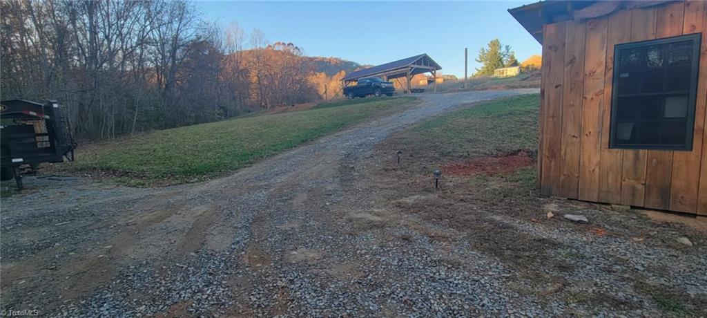 210 Towe Lane, Cana, Virginia image 4