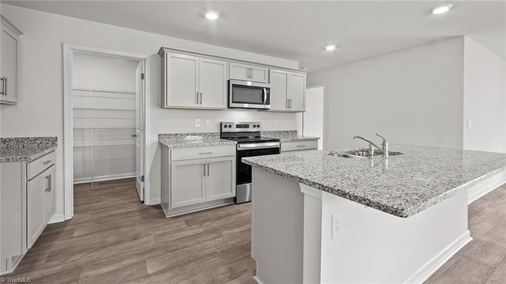 6598 Capstone Court, Rural Hall, North Carolina image 8
