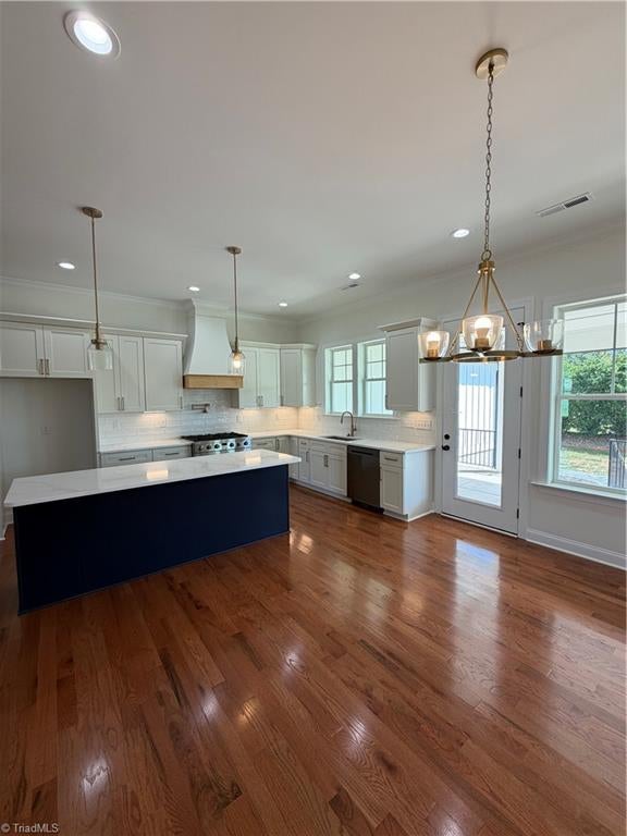 Photo of 122 Manteo Road, Lexington, NC 27292 (MLS # 1237167)