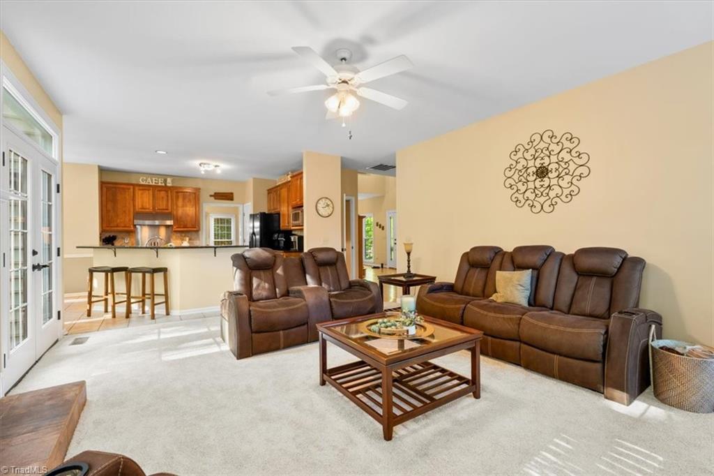 5294 Beechmont Drive, Greensboro, North Carolina image 22