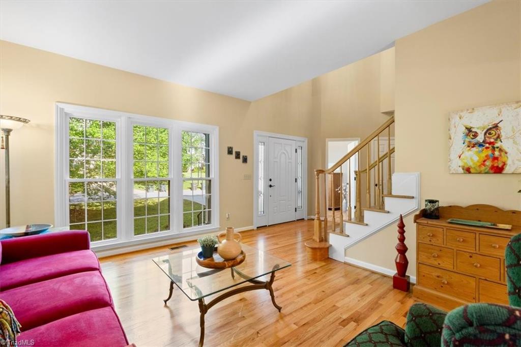 5294 Beechmont Drive, Greensboro, North Carolina image 7