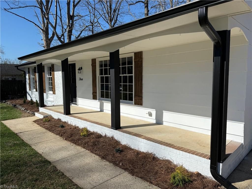 Photo of 3 Woodclub Court, Greensboro, NC 27406 (MLS # 1211727)